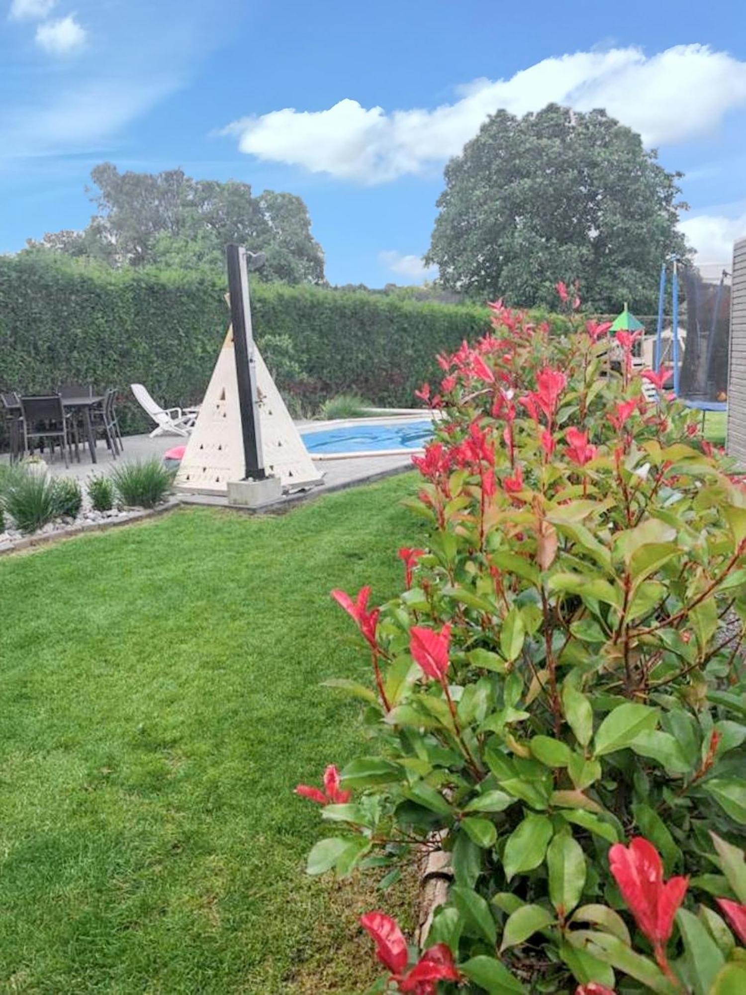 Charming House In Hamois With Shared Pool Villa Eksteriør bilde